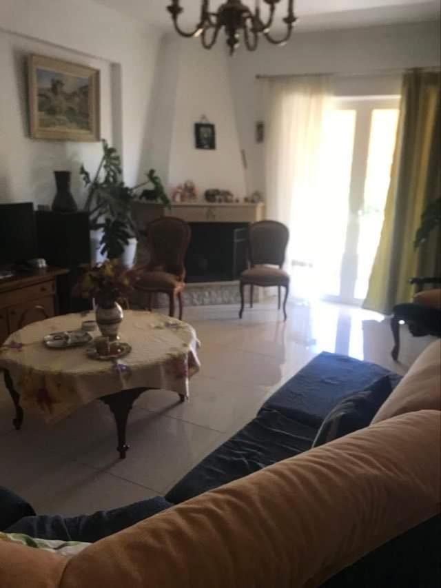 1 Bedroom Apartment Close To The Sea Artémida Eksteriør bilde